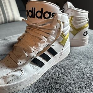 Adidas Entrap White/Gold Mens size 11